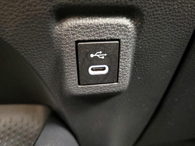 Photo of 2024 Silver Toyota Corolla