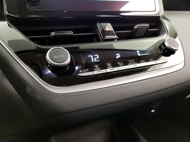 Photo of 2024 Silver Toyota Corolla