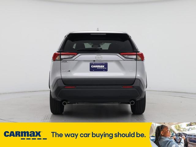Photo of 2025 Silver Toyota RAV4