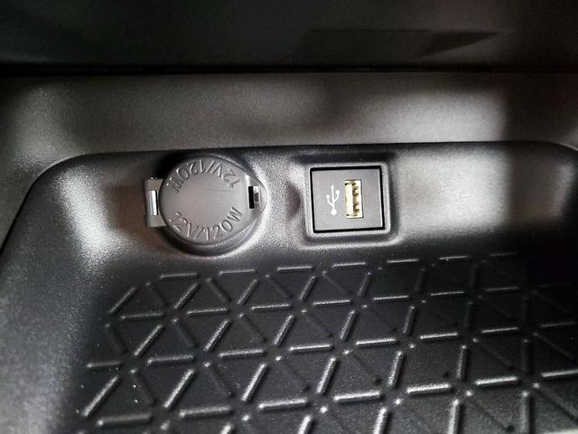Photo of 2025 Silver Toyota RAV4