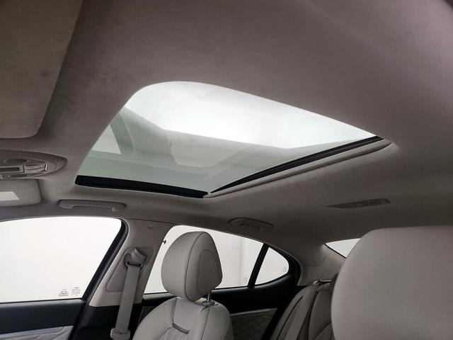 Photo of 2019 Gray Genesis G70