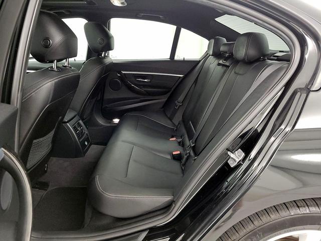 Photo of 2016 Black BMW 328