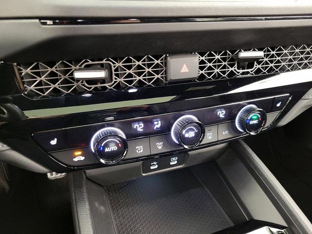 Photo of 2023 White Honda Accord Hybrid