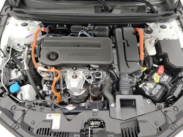 Photo of 2023 White Honda Accord Hybrid