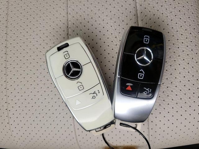 Photo of 2018 Gray Mercedes-Benz E-Class