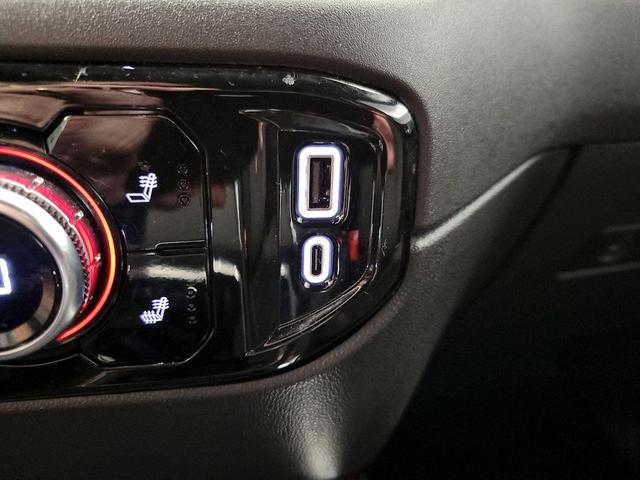 Photo of 2024 Black GMC Sierra 1500