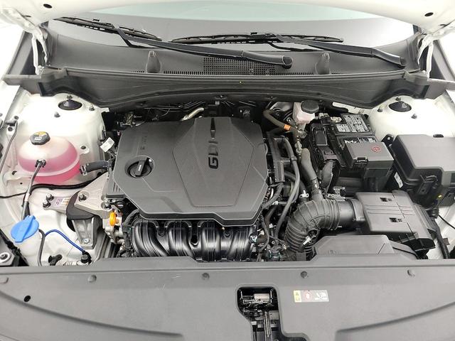 Photo of 2023 White Kia Sportage