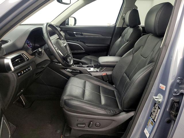 Photo of 2022 Gray Kia Telluride