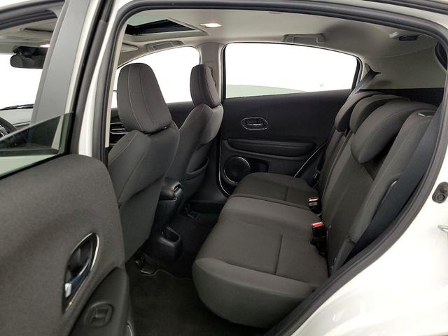 Photo of 2022 White Honda HR-V