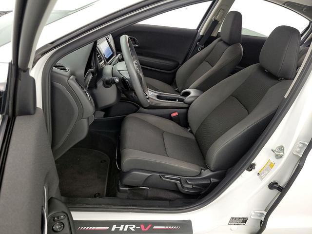 Photo of 2022 White Honda HR-V
