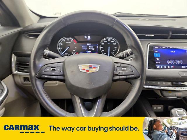 Photo of 2019 Orange Cadillac XT4