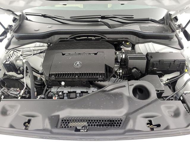 Photo of 2025 White Acura MDX
