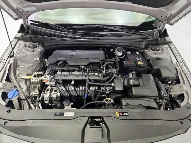 Photo of 2024 Gray Hyundai ELANTRA