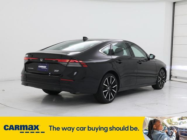 Photo of 2023 Black Honda Accord Hybrid