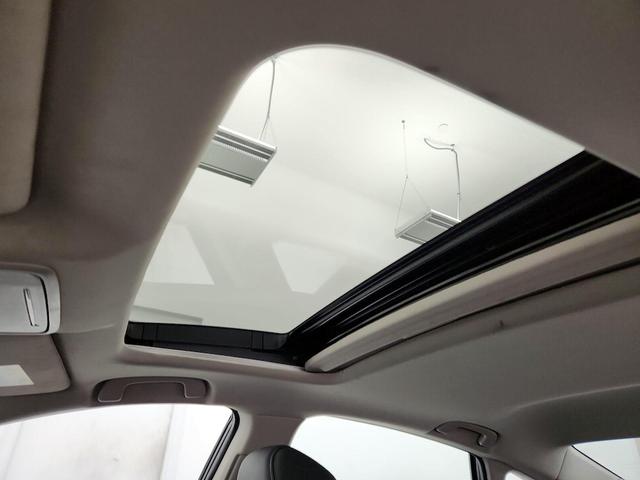 Photo of 2023 Black Honda Accord Hybrid