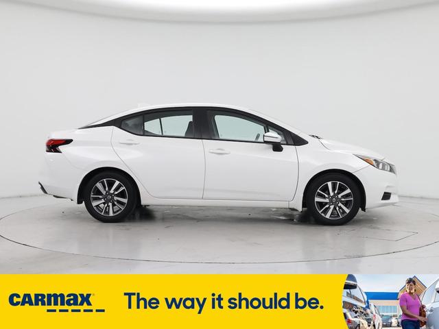 Photo of 2020 White Nissan Versa