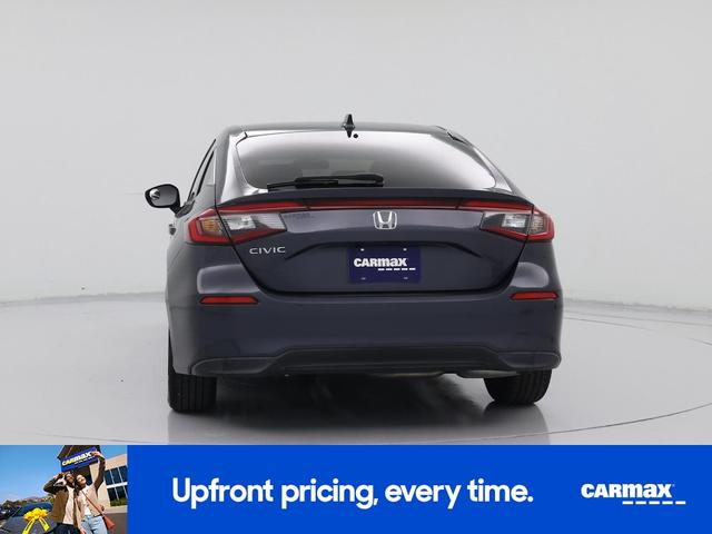 Photo of 2023 Gray Honda Civic