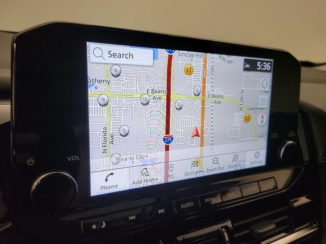 Photo of 2023 White Nissan Pathfinder