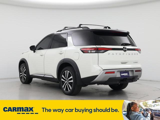 Photo of 2023 White Nissan Pathfinder