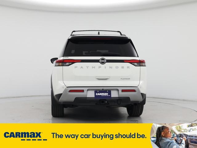 Photo of 2023 White Nissan Pathfinder