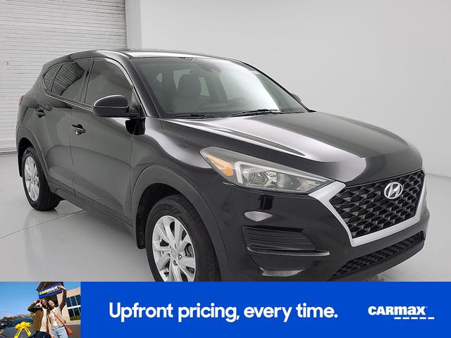 Photo of 2019 Black Hyundai TUCSON