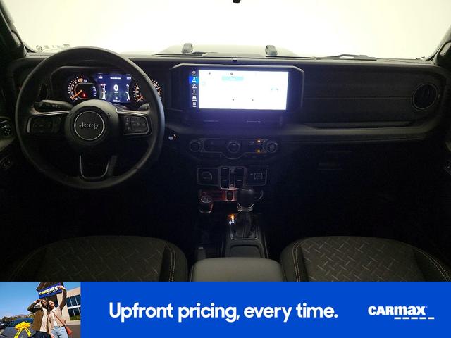 Photo of 2025 Blue Jeep Gladiator