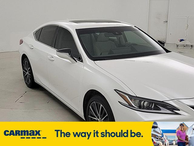 2024 Lexus Es 250