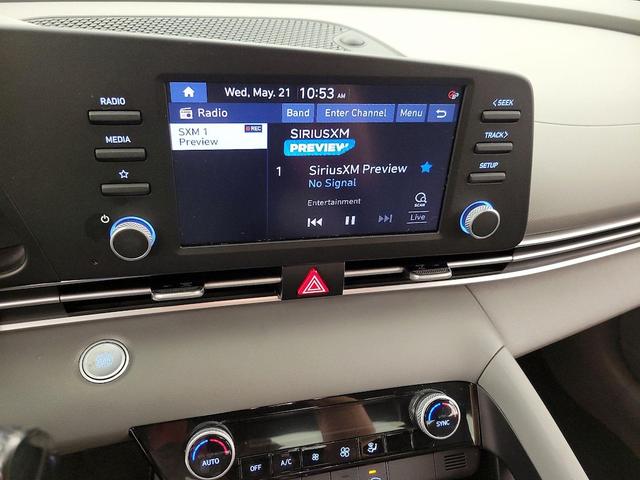 Photo of 2023 Blue Hyundai ELANTRA