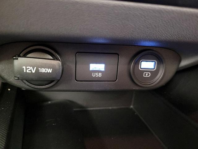 Photo of 2023 Blue Hyundai ELANTRA
