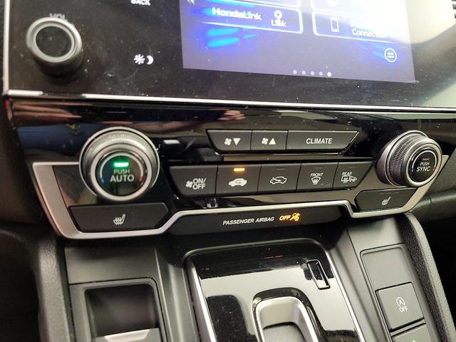 Photo of 2020 White Honda CR-V
