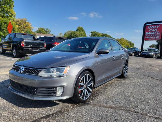 Photo of 2012 Platinum Gray Metallic Volkswagen Jetta