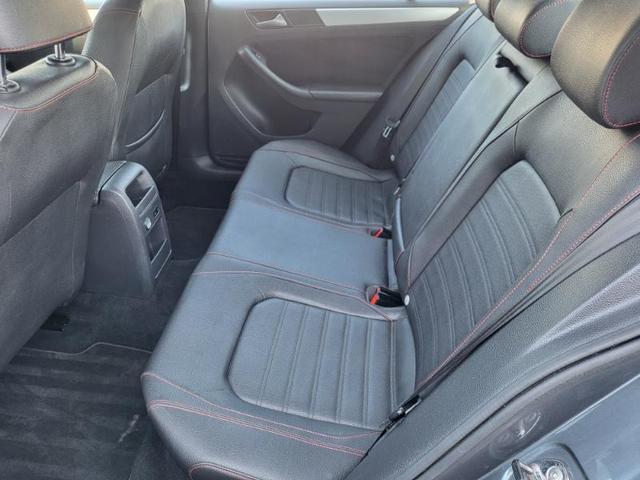 Photo of 2012 Platinum Gray Metallic Volkswagen Jetta