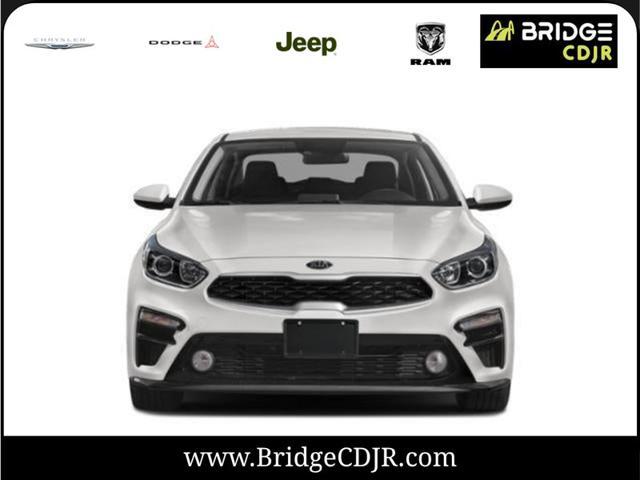 Photo of 2021 Clear White Kia Forte