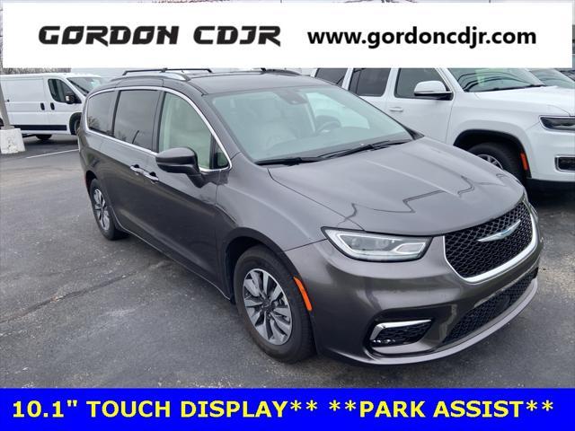 2021 Chrysler Pacifica Hybrid
