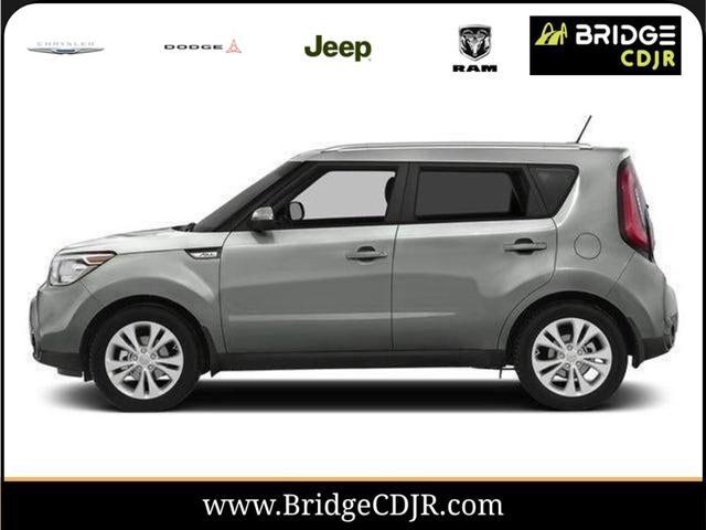 Photo of 2016 Titanium Gray Kia Soul