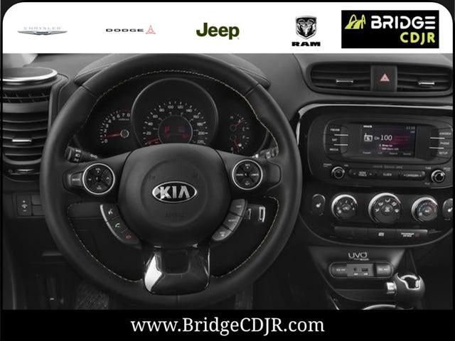 Photo of 2016 Titanium Gray Kia Soul