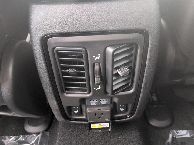 Photo of 2026 DB Black Crystal Clearcoat Dodge Durango
