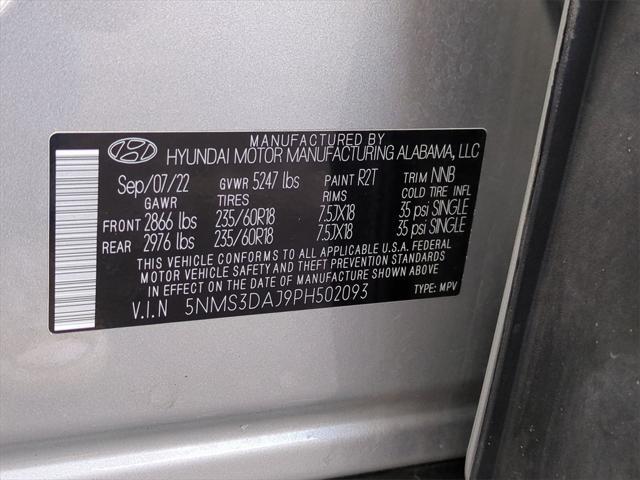 Photo of 2023 Shimmering Silver Pearl Hyundai SANTA FE