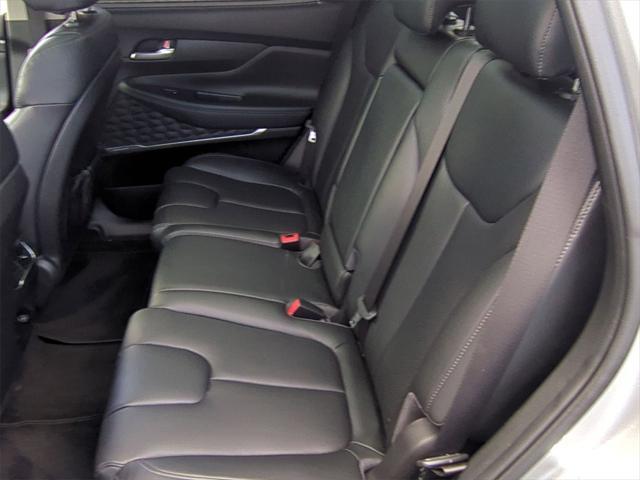 Photo of 2023 Shimmering Silver Pearl Hyundai SANTA FE