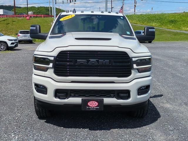 Photo of 2024 Pearl White RAM 2500