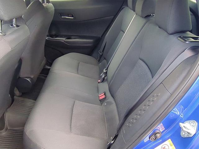 Photo of 2019 Blue Toyota C-HR