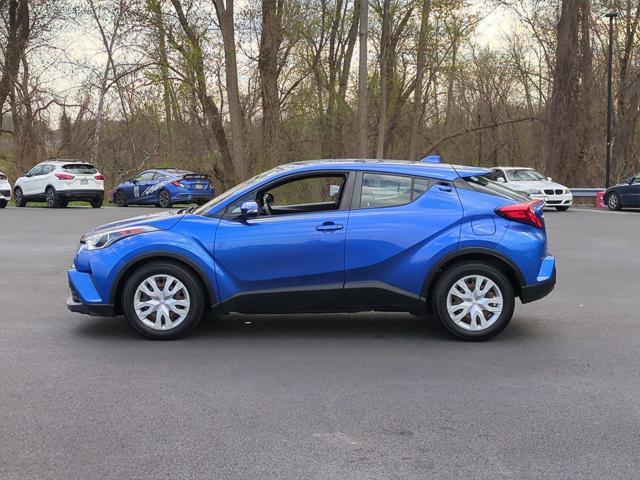 Photo of 2019 Blue Toyota C-HR