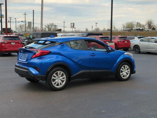 Photo of 2019 Blue Toyota C-HR