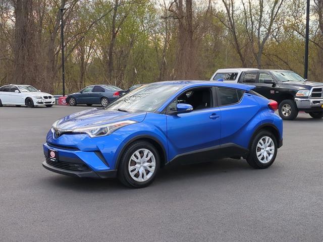 Photo of 2019 Blue Toyota C-HR
