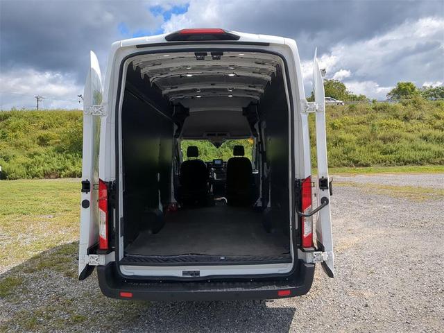 Photo of 2020 Oxford White Ford Transit-350