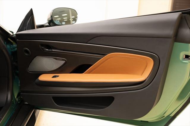 Photo of 2025 Q Iridescent Emerald Aston Martin Vanquish