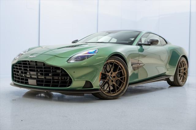 Photo of 2025 Q Iridescent Emerald Aston Martin Vanquish