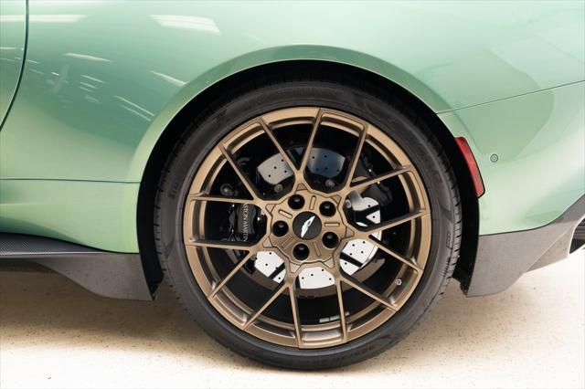 Photo of 2025 Q Iridescent Emerald Aston Martin Vanquish