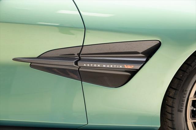 Photo of 2025 Q Iridescent Emerald Aston Martin Vanquish