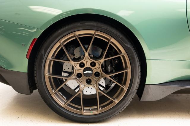 Photo of 2025 Q Iridescent Emerald Aston Martin Vanquish